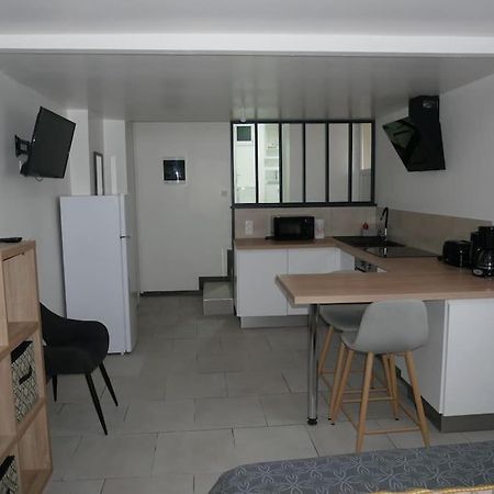 Studio Independant, Au Calme. La Roche-sur-Yon Extérieur photo